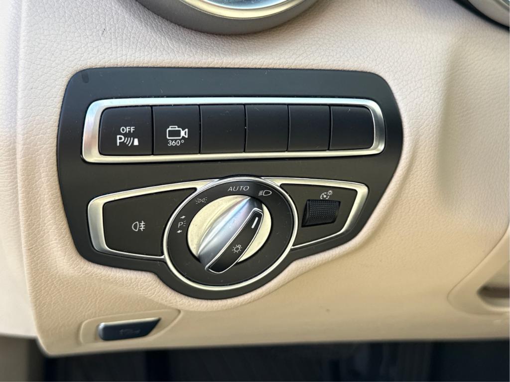 2019 Mercedes-Benz GLC - $14,900