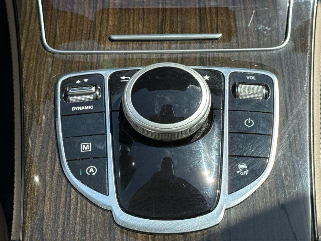 2019 Mercedes-Benz GLC - $14,900