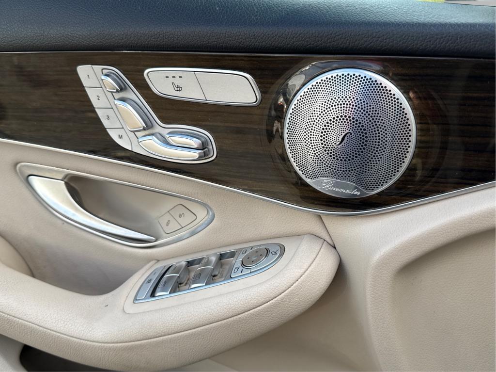 2019 Mercedes-Benz GLC - $14,900