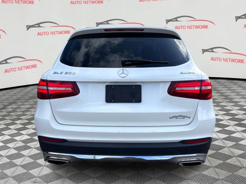 2019 Mercedes-Benz GLC - $14,900