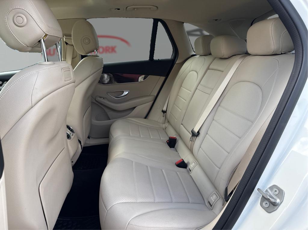 2019 Mercedes-Benz GLC - $14,900
