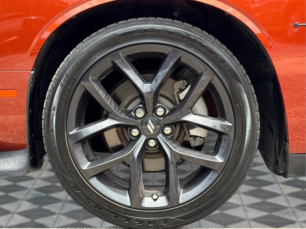 2022 Dodge Challenger - $26,900