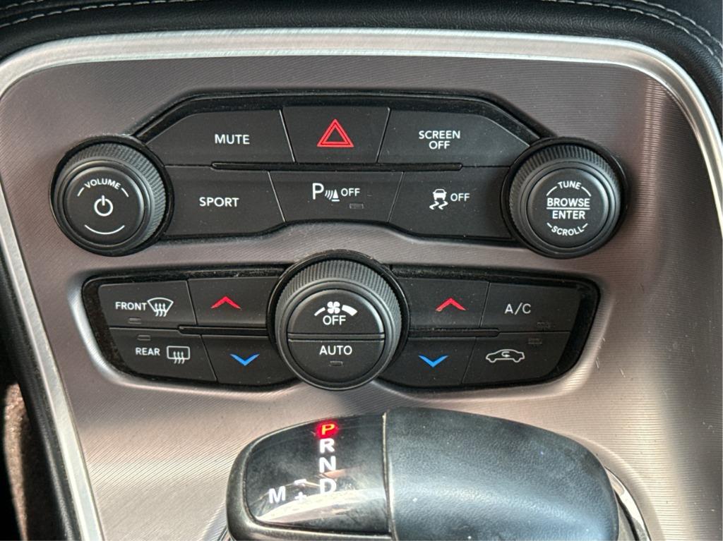 2022 Dodge Challenger - $26,900