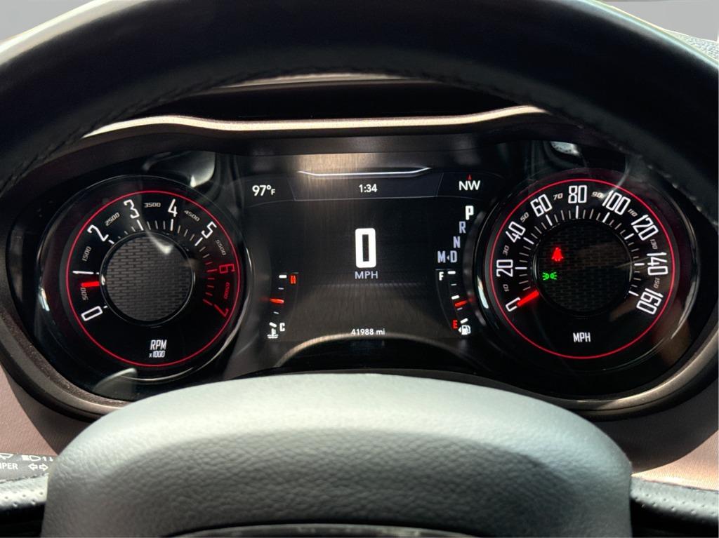 2022 Dodge Challenger - $26,900