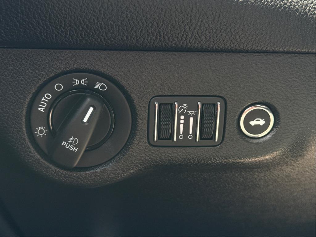 2022 Dodge Challenger - $26,900