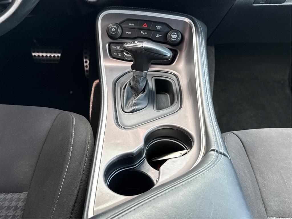 2022 Dodge Challenger - $26,900