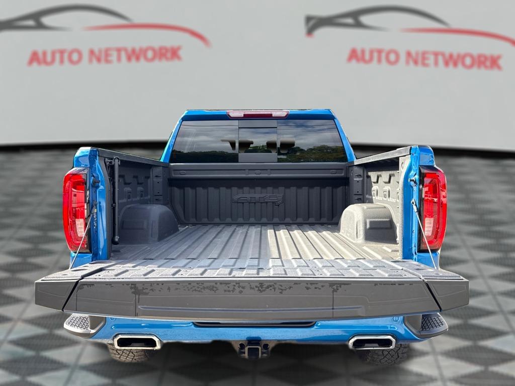 2024 GMC Sierra - $39,900