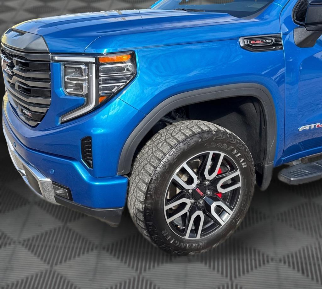 2024 GMC Sierra - $39,900