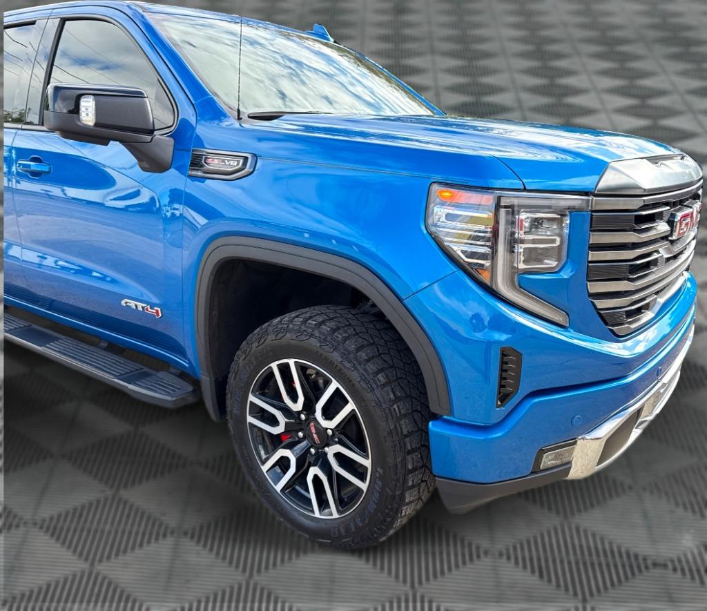 2024 GMC Sierra - $39,900