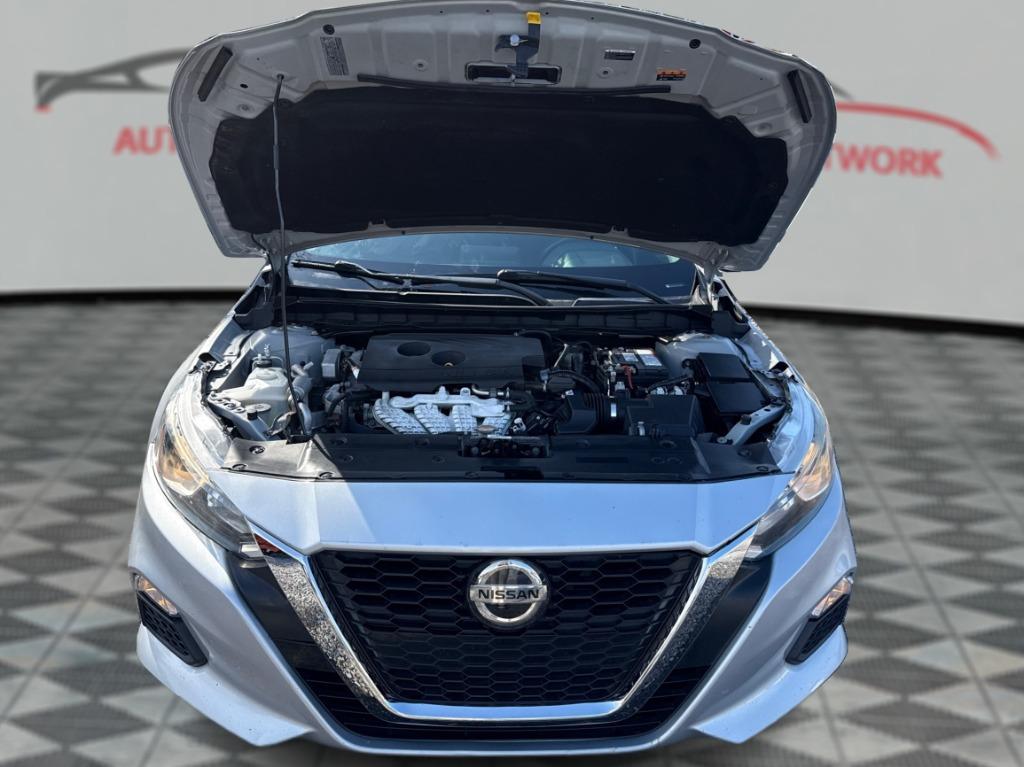 2020 Nissan Altima - $11,900