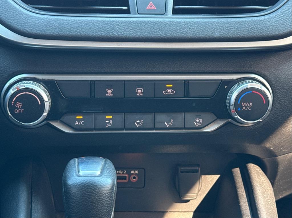 2020 Nissan Altima - $11,900
