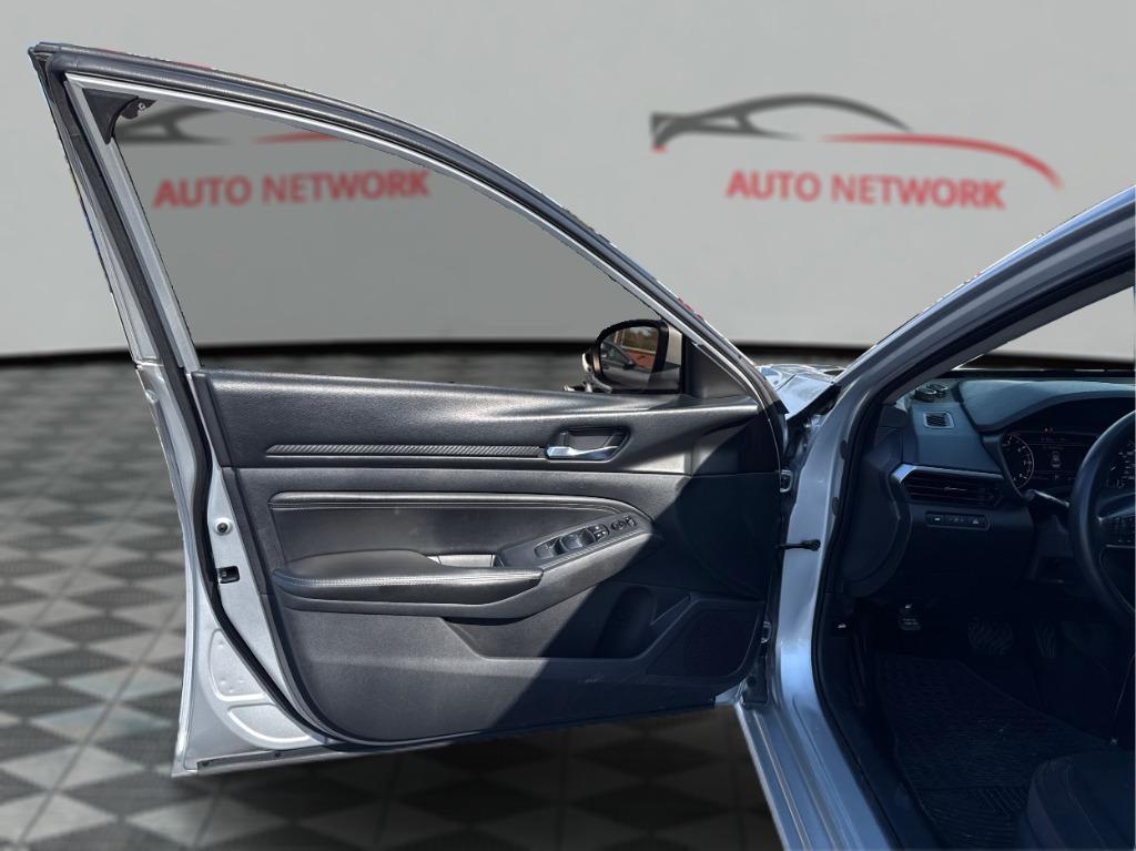 2020 Nissan Altima - $11,900