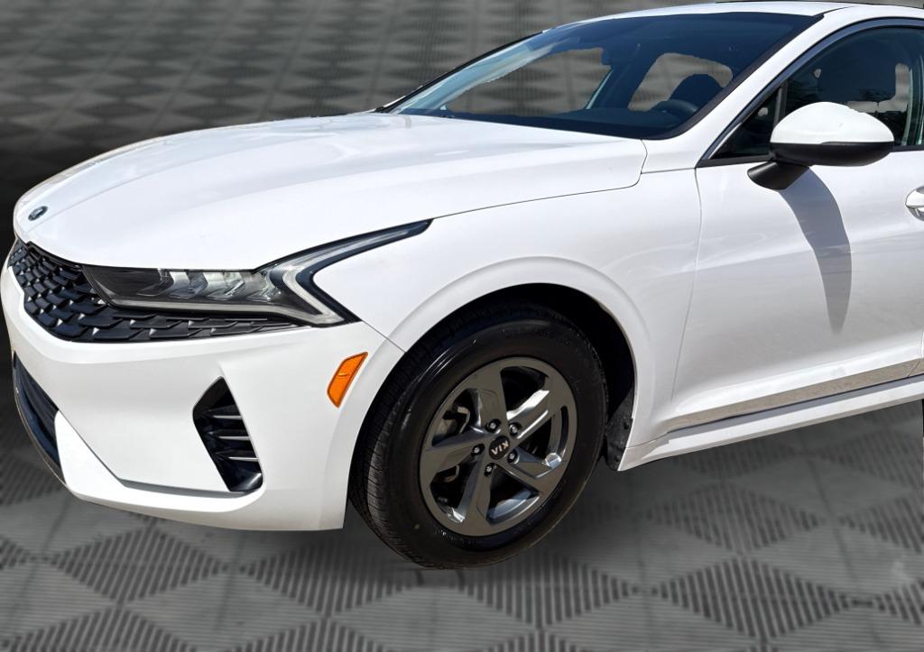 2021 Kia K5 - $12,900