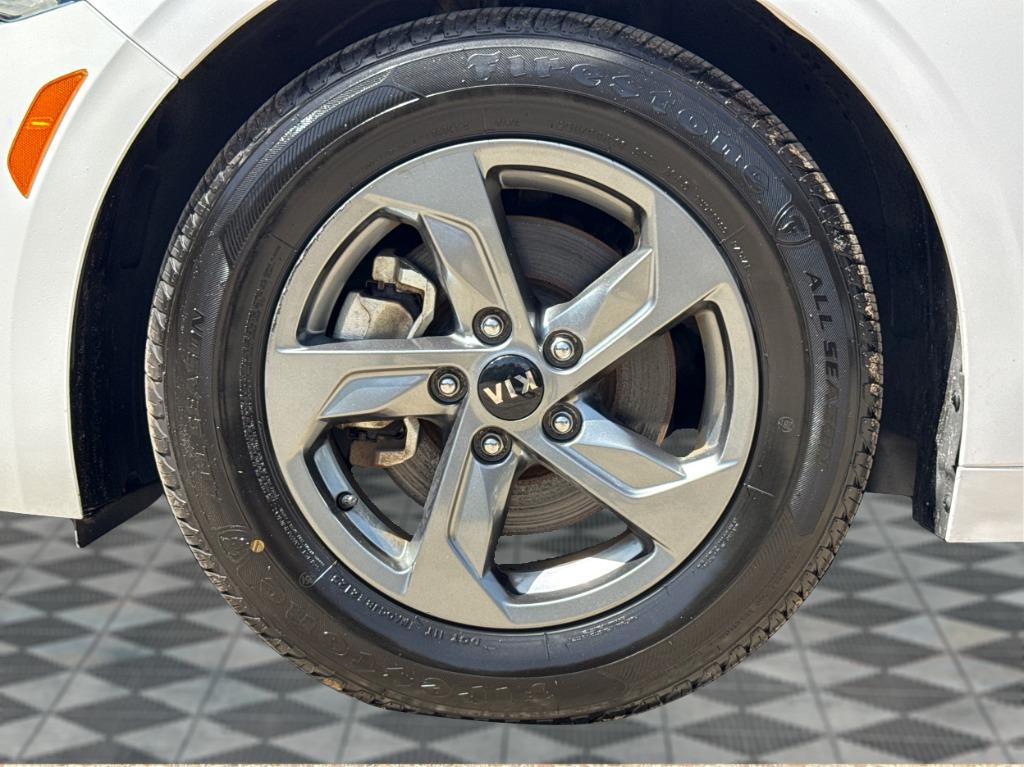 2021 Kia K5 - $12,900