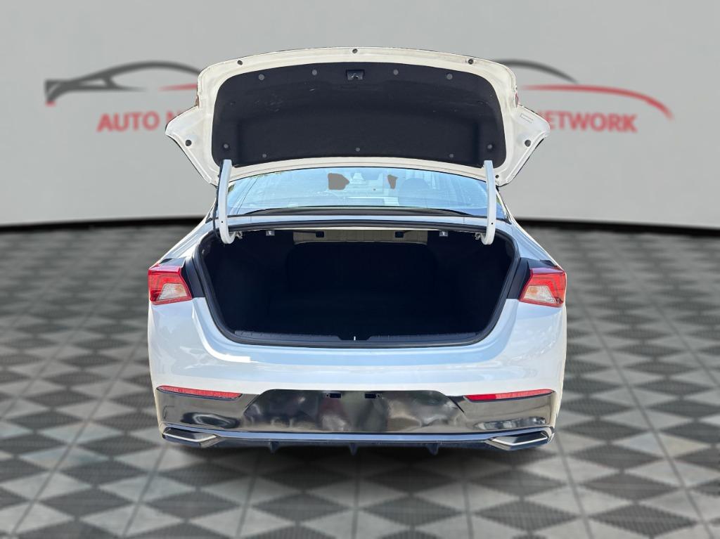 2021 Kia K5 - $12,900