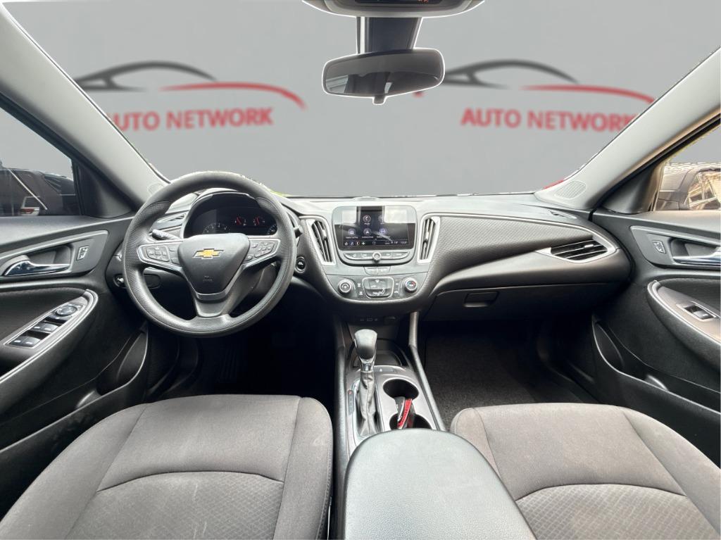 2022 Chevrolet Malibu - $11,900