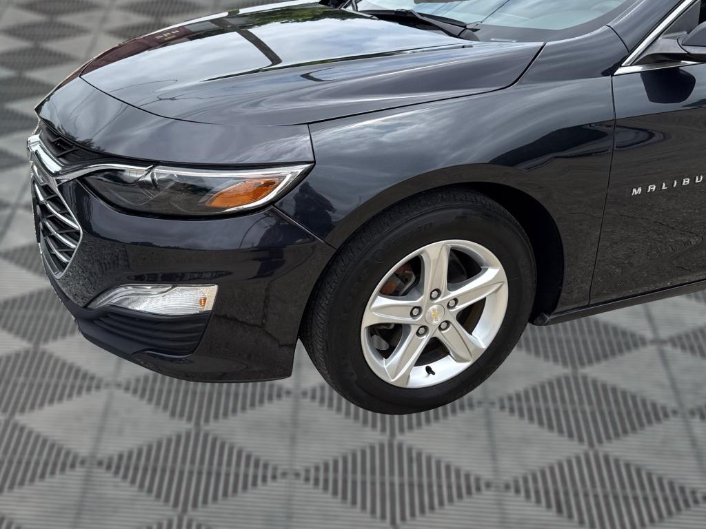 2022 Chevrolet Malibu - $11,900