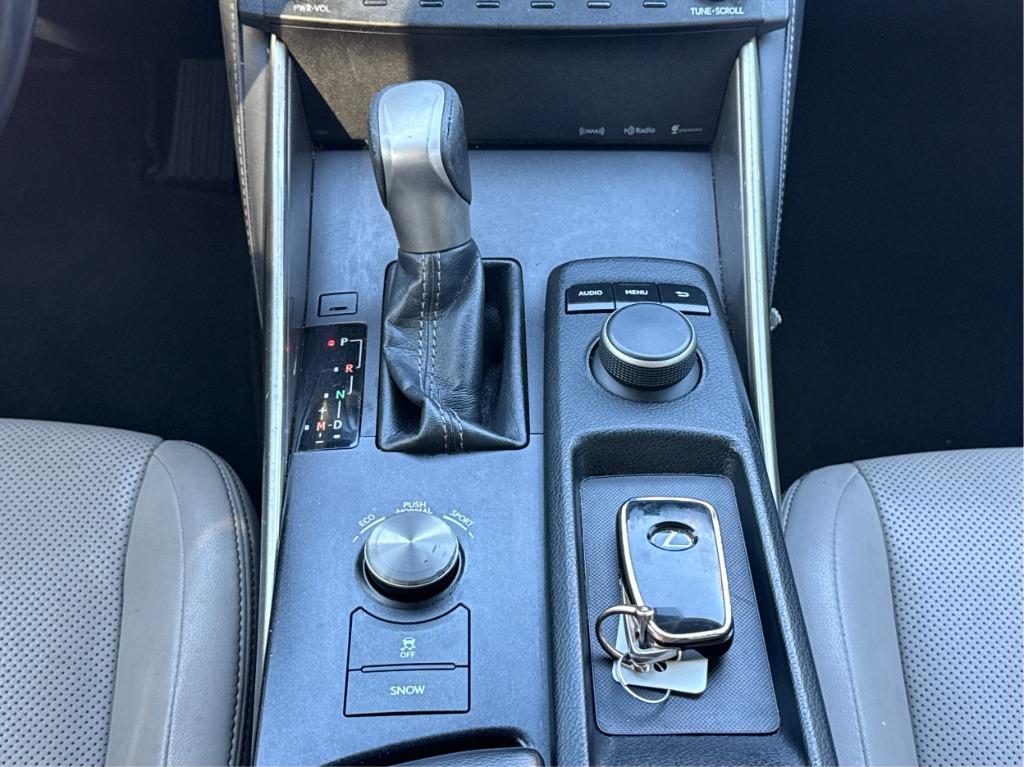 2015 Lexus IS - $14,900