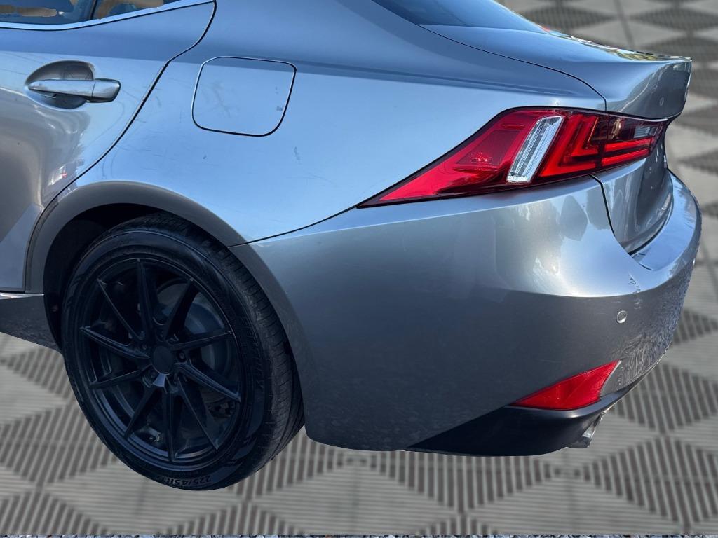 2015 Lexus IS - $14,900