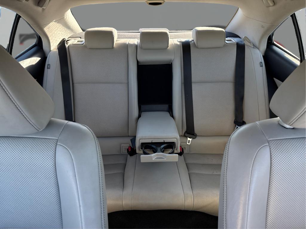 2015 Lexus IS - $14,900