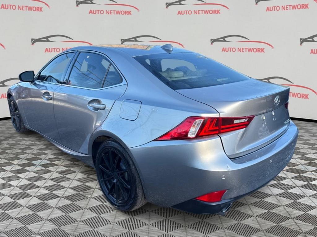 2015 Lexus IS - $14,900