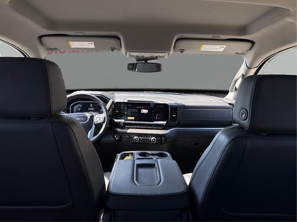 2025 GMC Sierra 1500 - $43,900