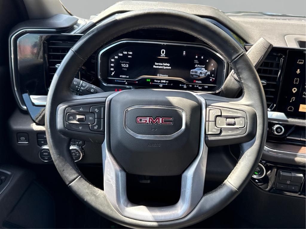 2025 GMC Sierra 1500 - $43,900