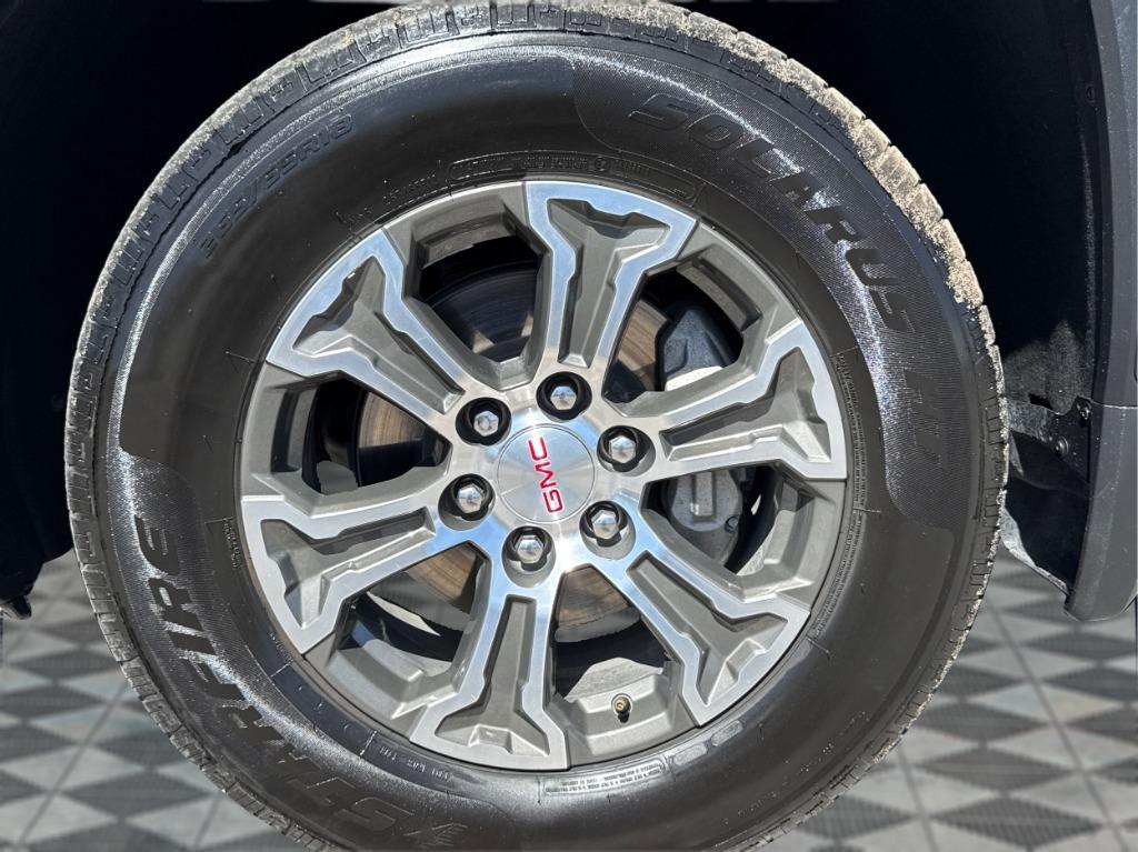 2025 GMC Sierra 1500 - $43,900