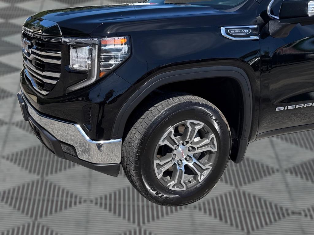 2025 GMC Sierra 1500 - $43,900