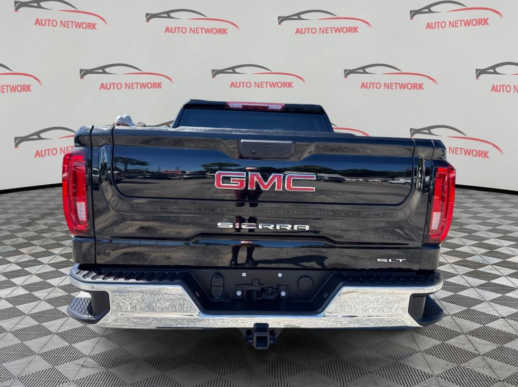 2025 GMC Sierra 1500 - $43,900