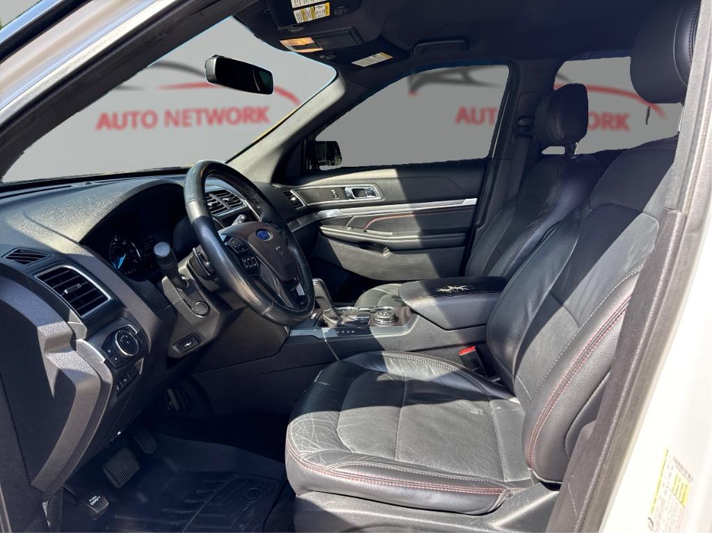 2017 Ford Explorer - $12,900