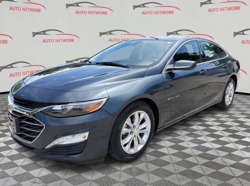 2020 Chevrolet Malibu - $12,900