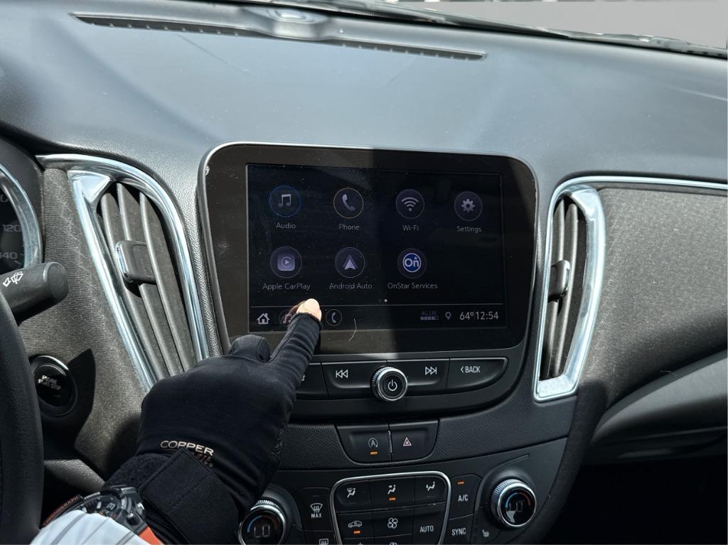2020 Chevrolet Malibu - $12,900