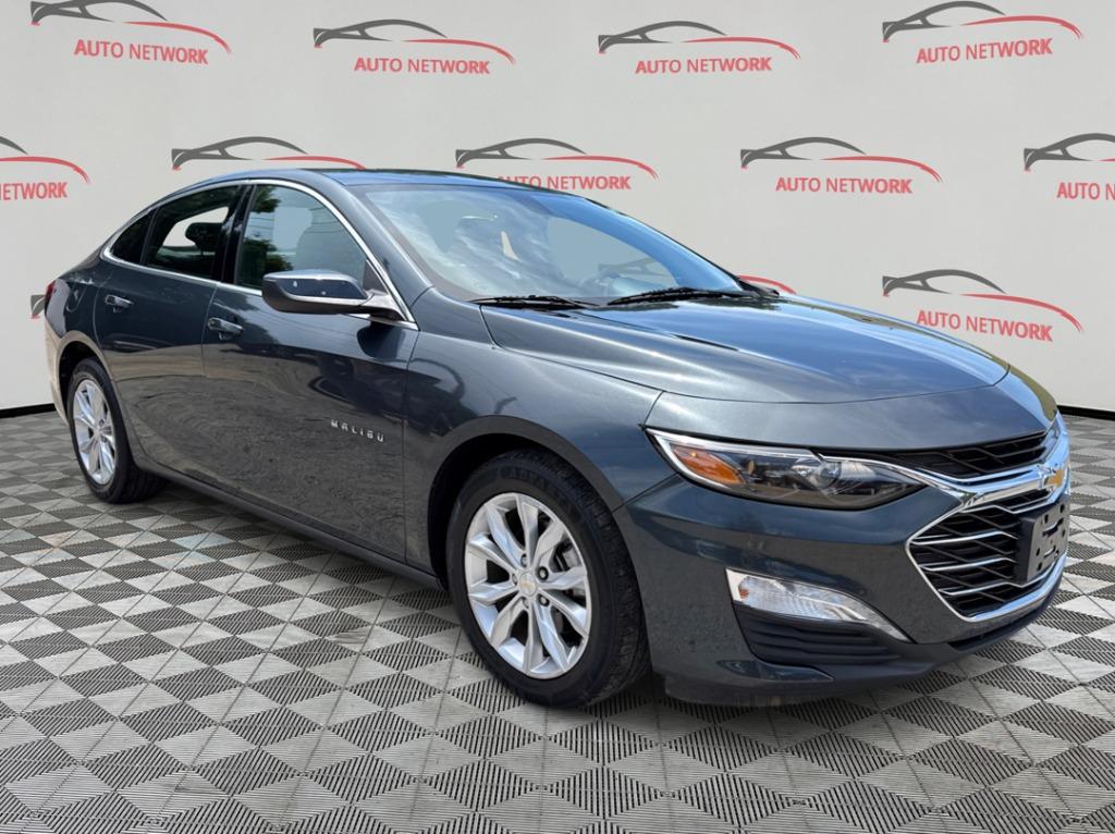 2020 Chevrolet Malibu - $12,900