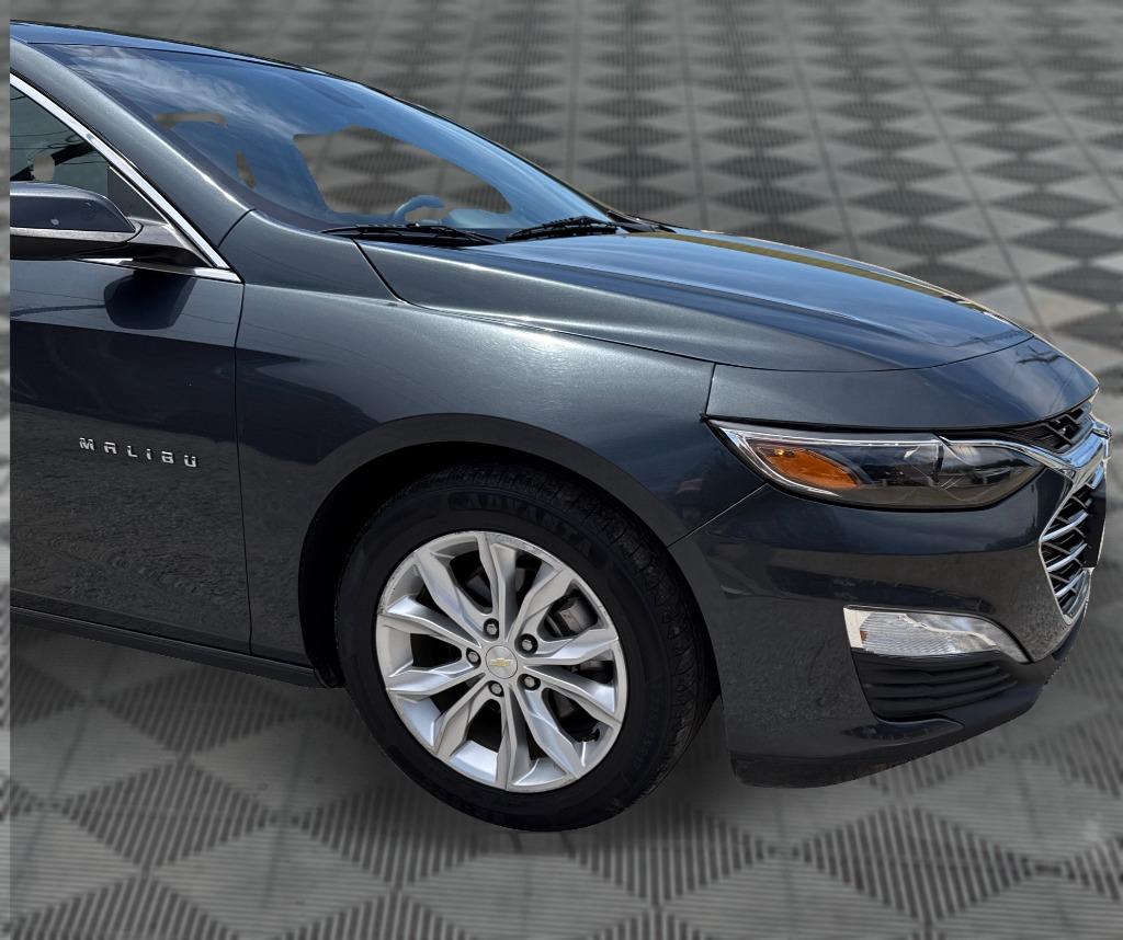 2020 Chevrolet Malibu - $12,900