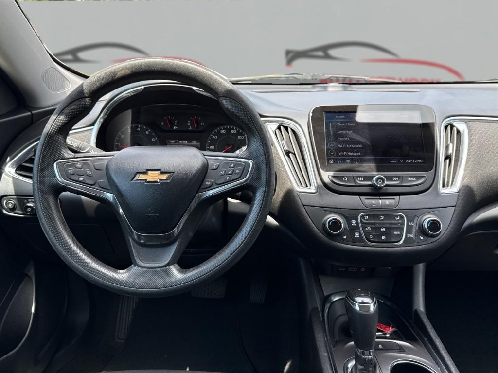 2020 Chevrolet Malibu - $12,900