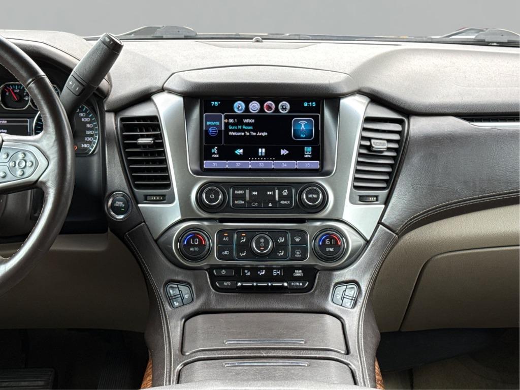 2015 Chevrolet Suburban - $13,900