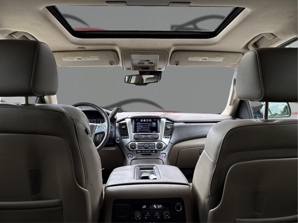 2015 Chevrolet Suburban - $13,900