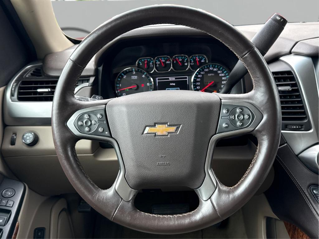 2015 Chevrolet Suburban - $13,900