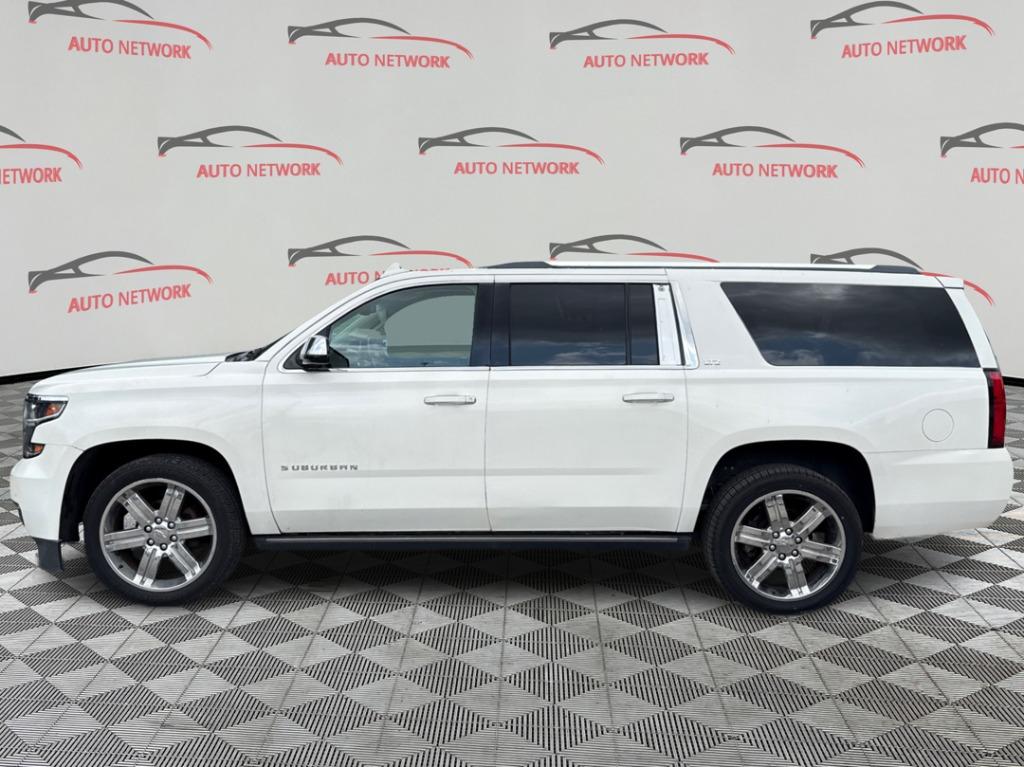 2015 Chevrolet Suburban - $13,900