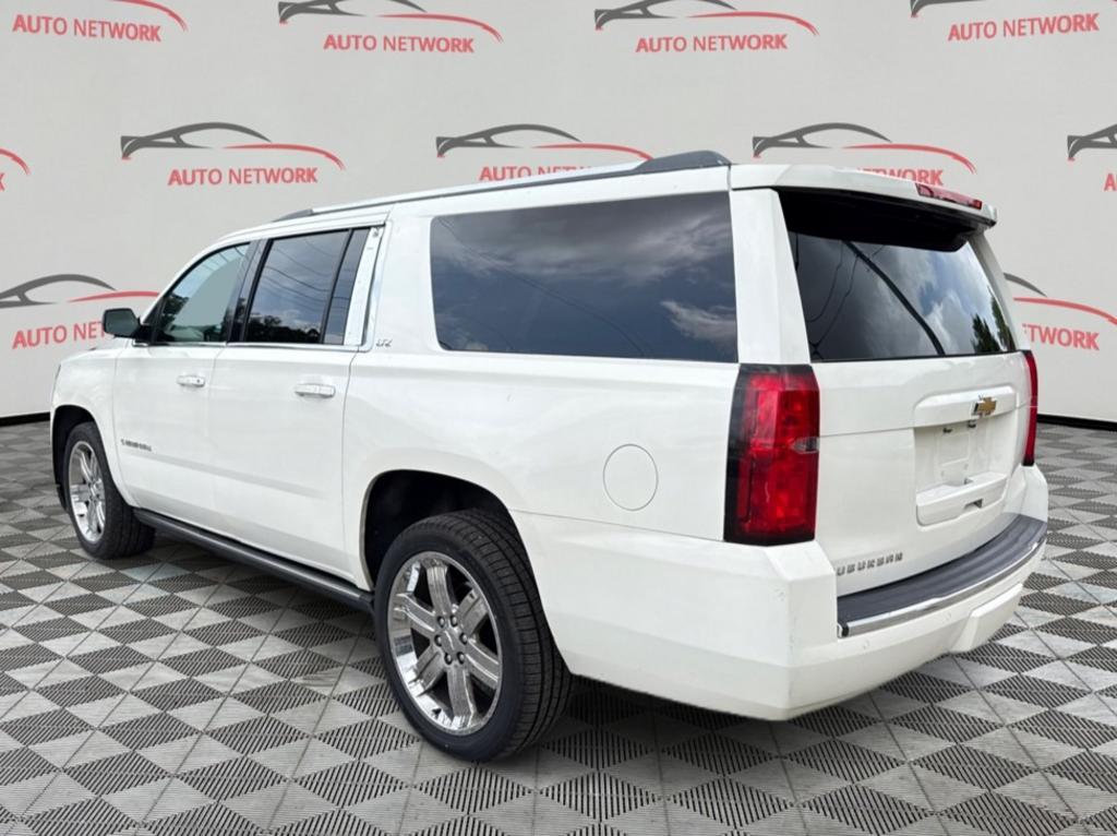 2015 Chevrolet Suburban - $13,900