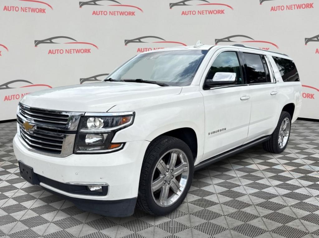 2015 Chevrolet Suburban - $13,900