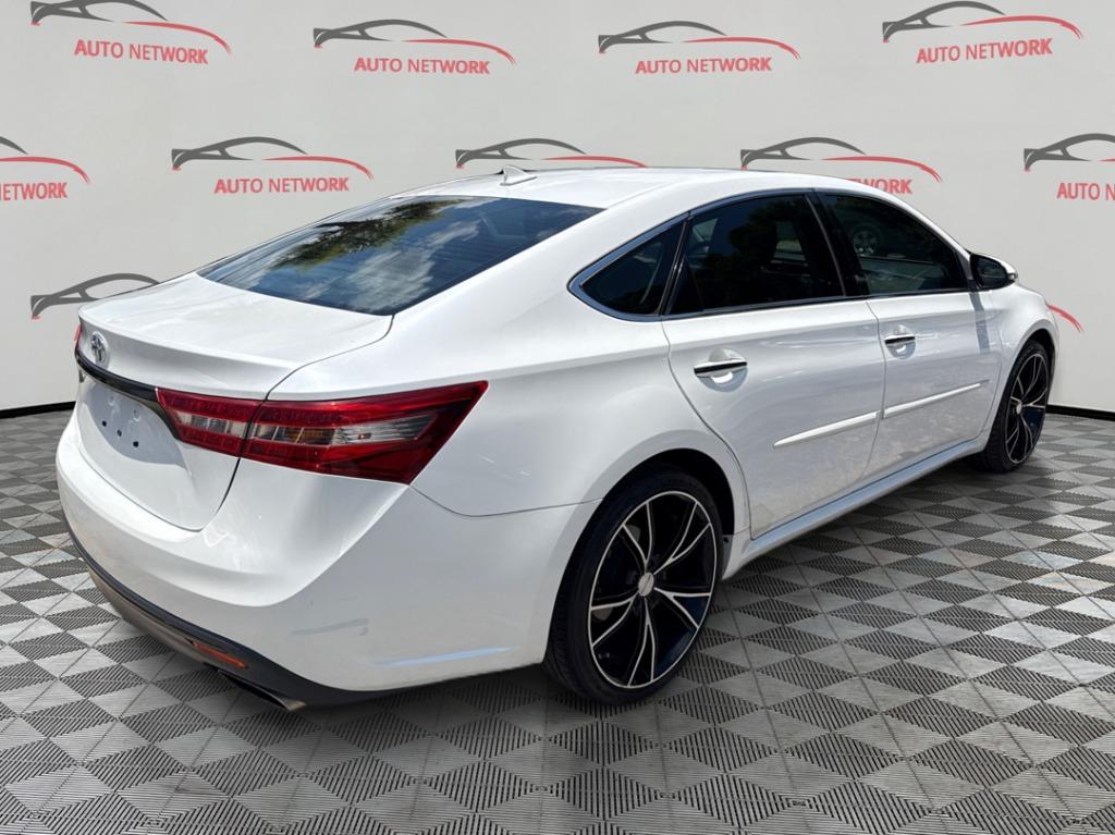 2018 Toyota Avalon - $16,900
