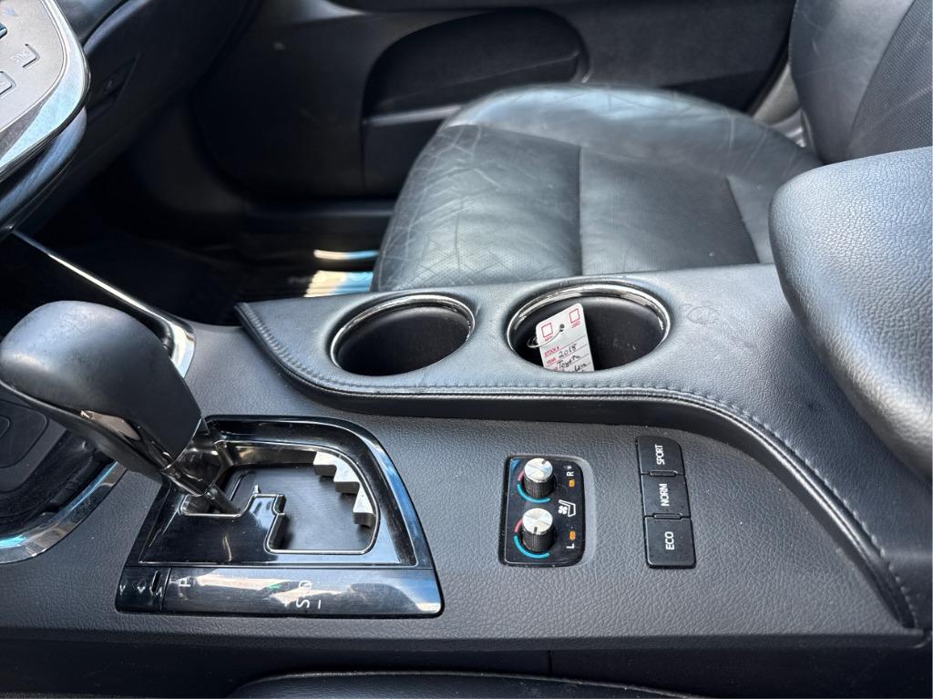 2018 Toyota Avalon - $16,900