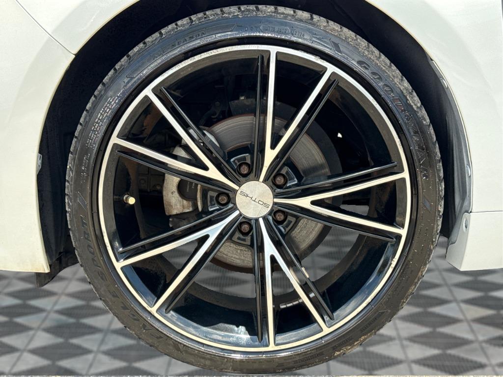 2018 Toyota Avalon - $16,900