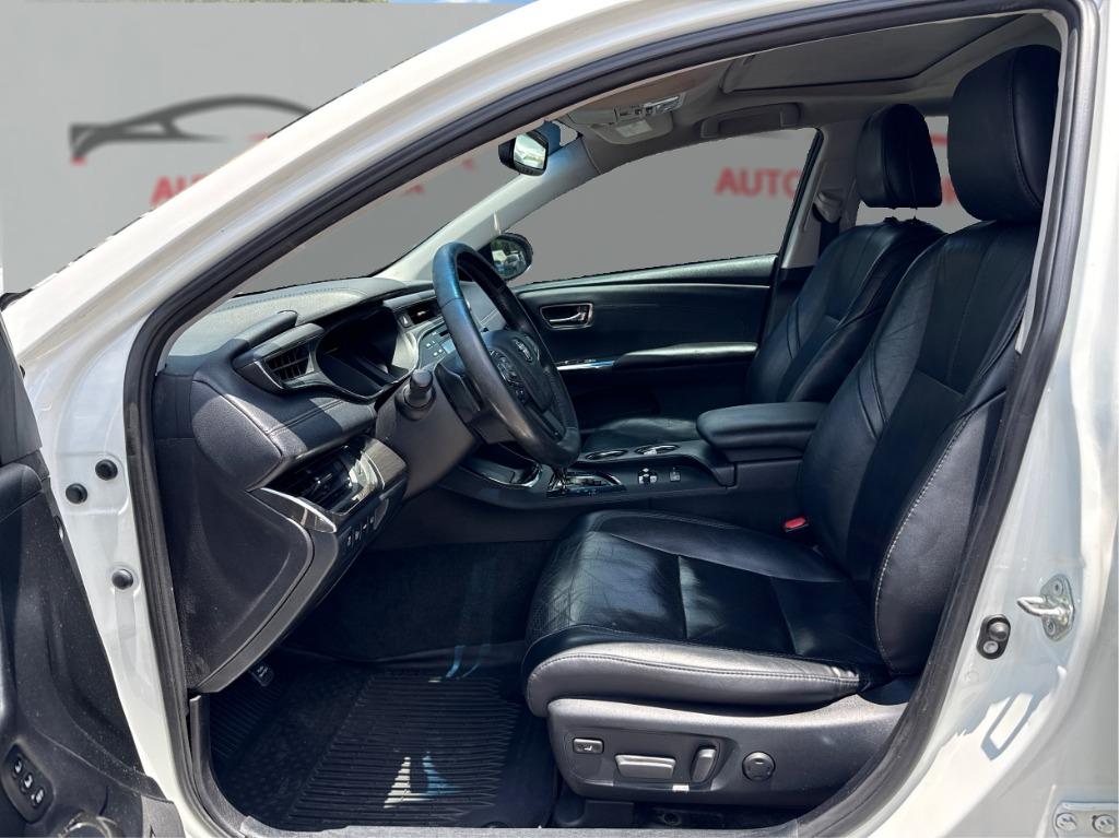 2018 Toyota Avalon - $16,900