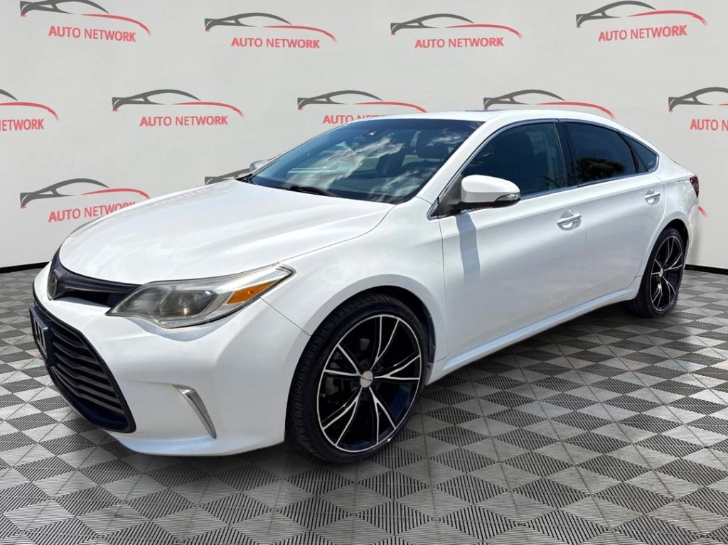 2018 Toyota Avalon - $16,900