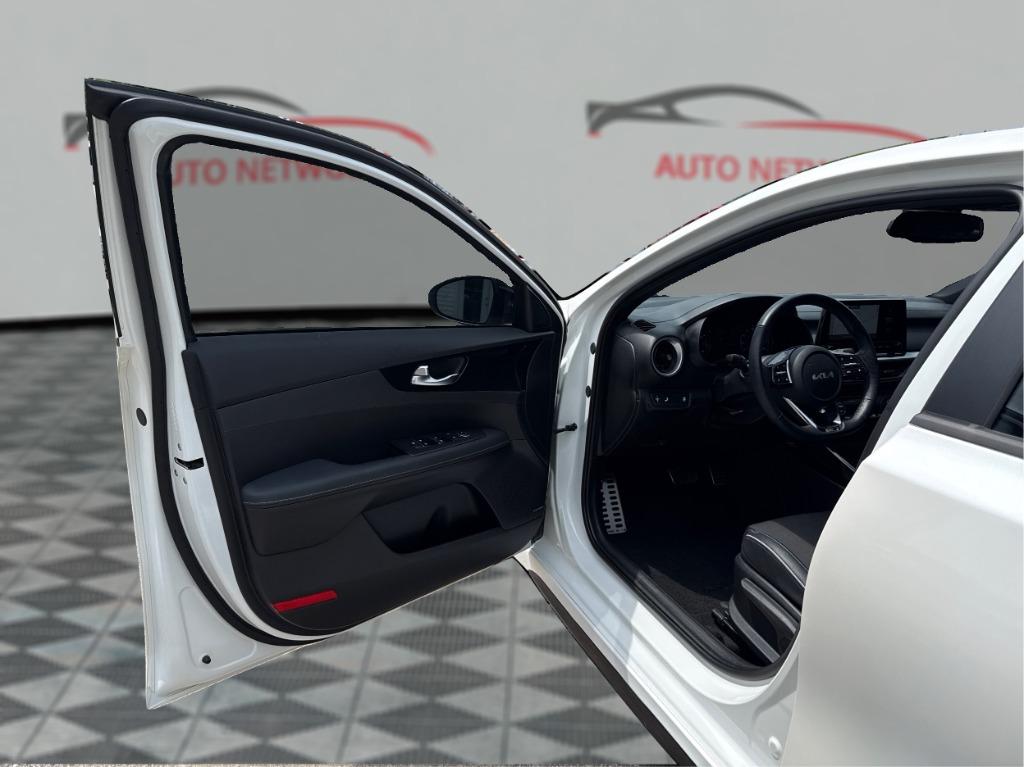 2023 Kia Forte - $15,900