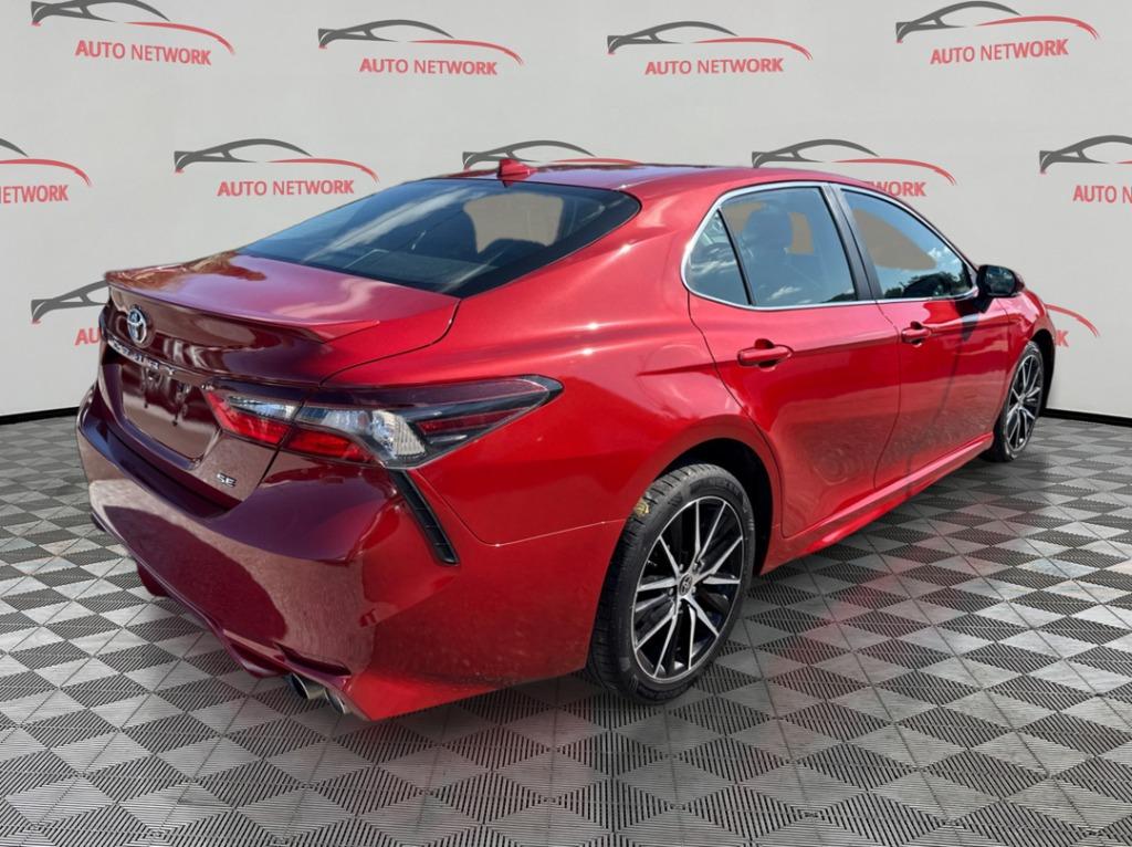 2022 Toyota Camry - $18,900