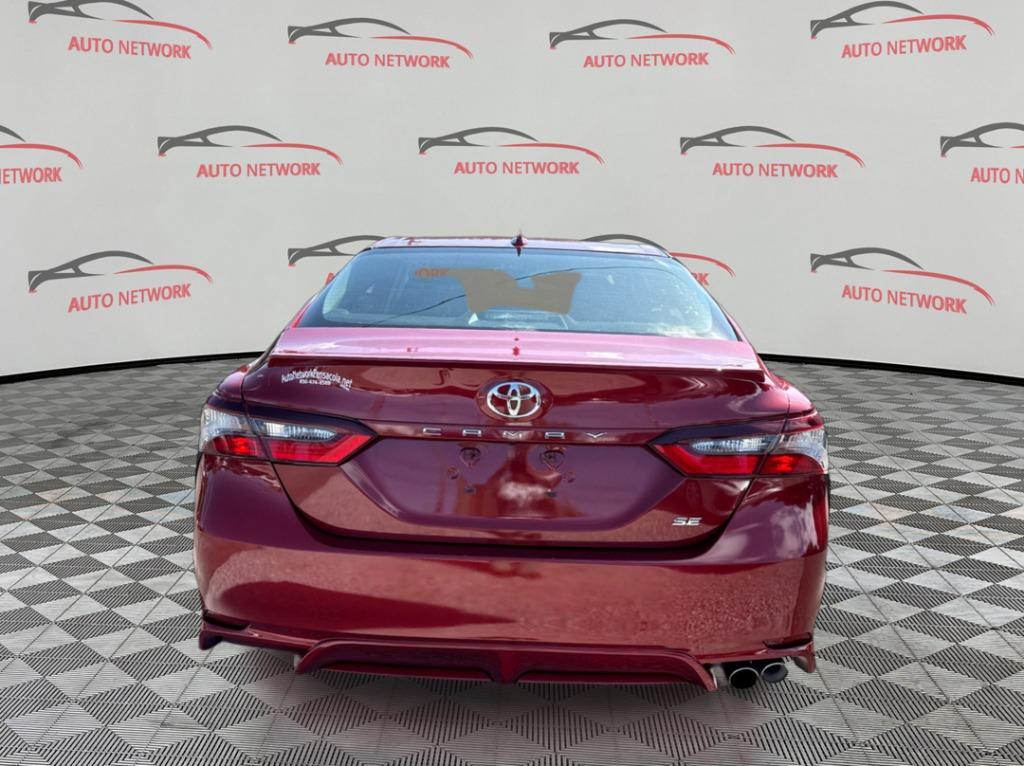 2022 Toyota Camry - $18,900
